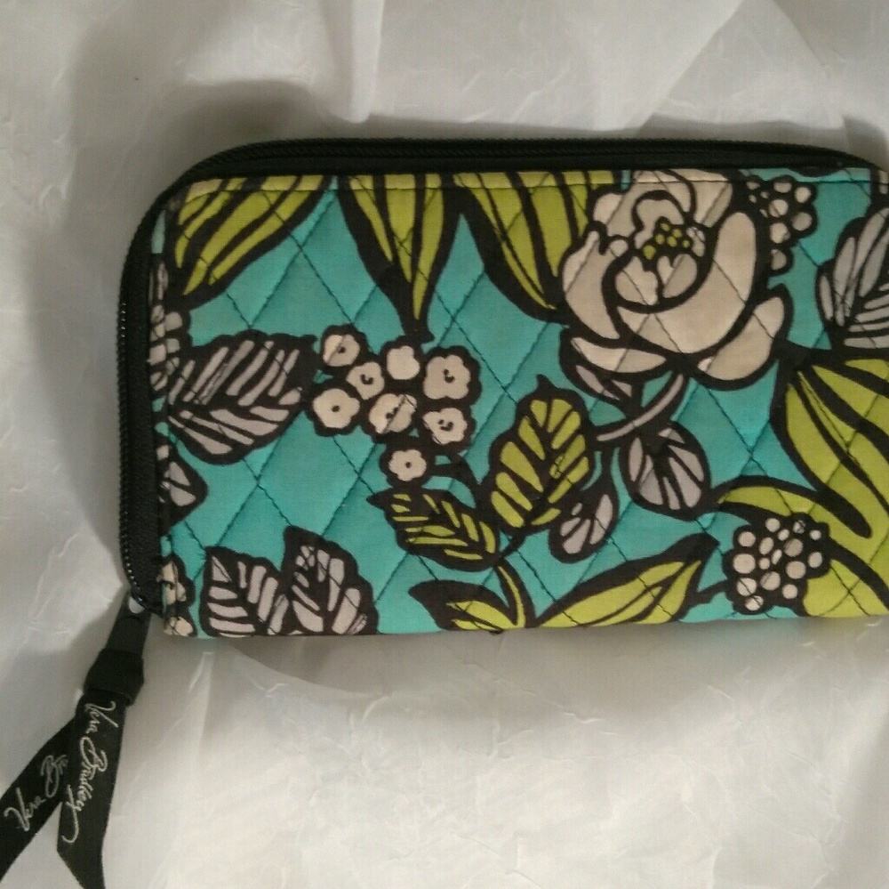 Vera Bradley wallet, authentic